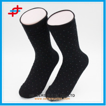 2015 neue Mode in einfarbigen Soft-Touch-Socken für den Großhandel